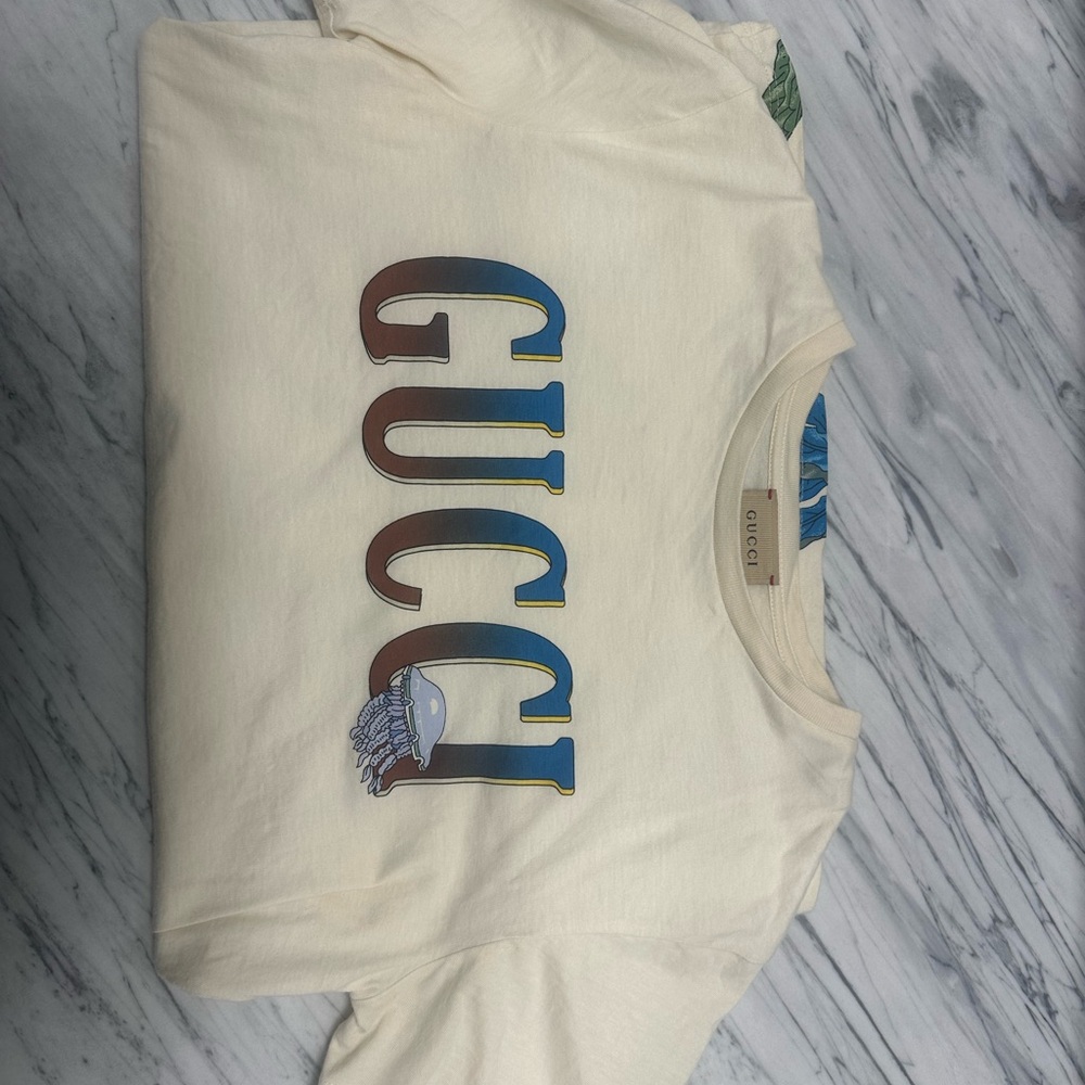 Gucci Ivory Tee with Blue Accents jellyfish t-shirt Sz 12